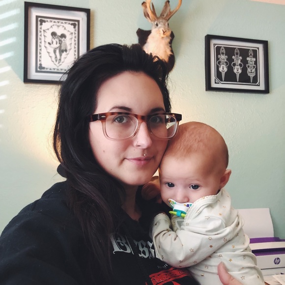 Meet your Posher, Krysti - Picture 1 of 1